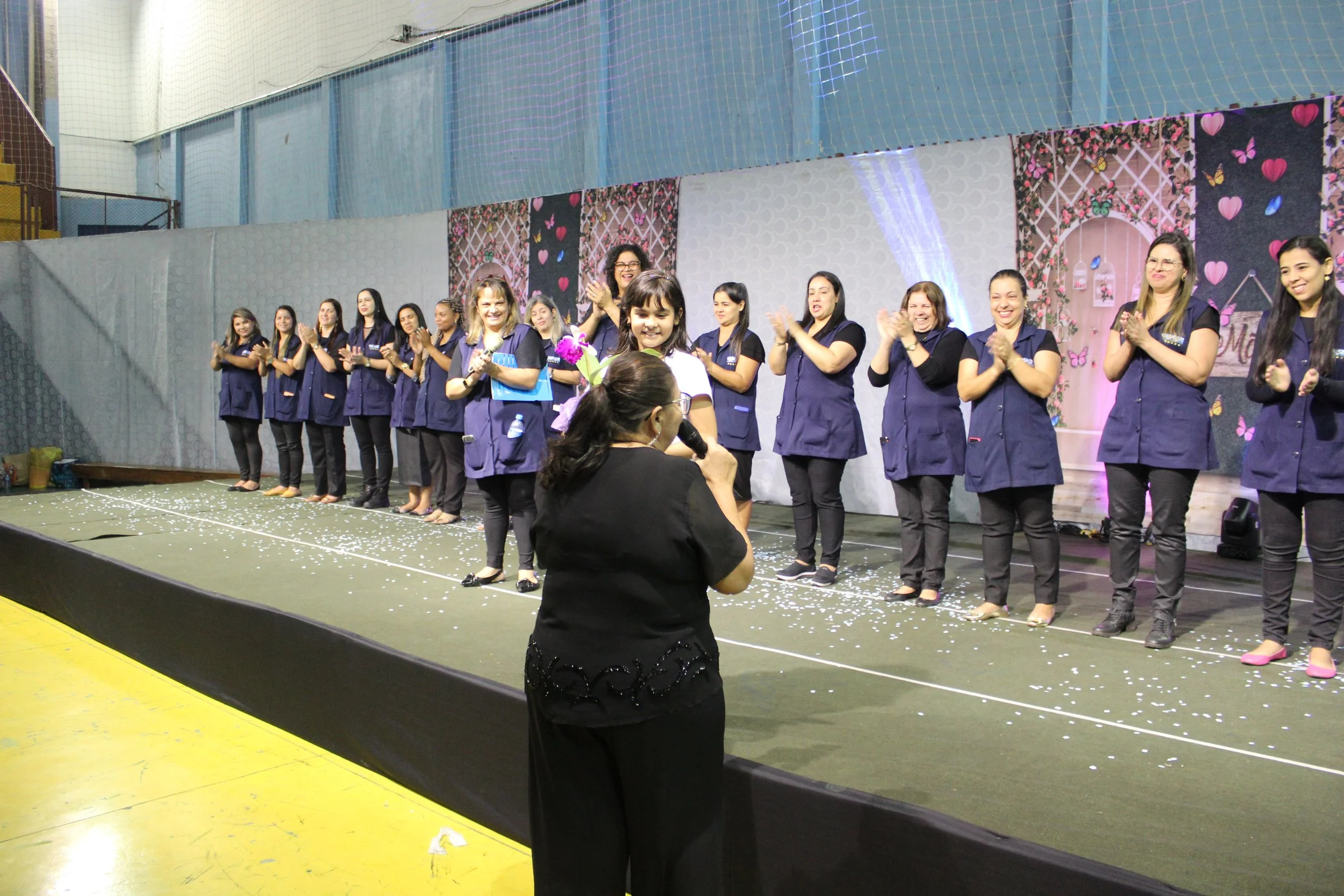 Dia das mães- O que é ser mãe? Fotos da Festa do dia das Mães 2023