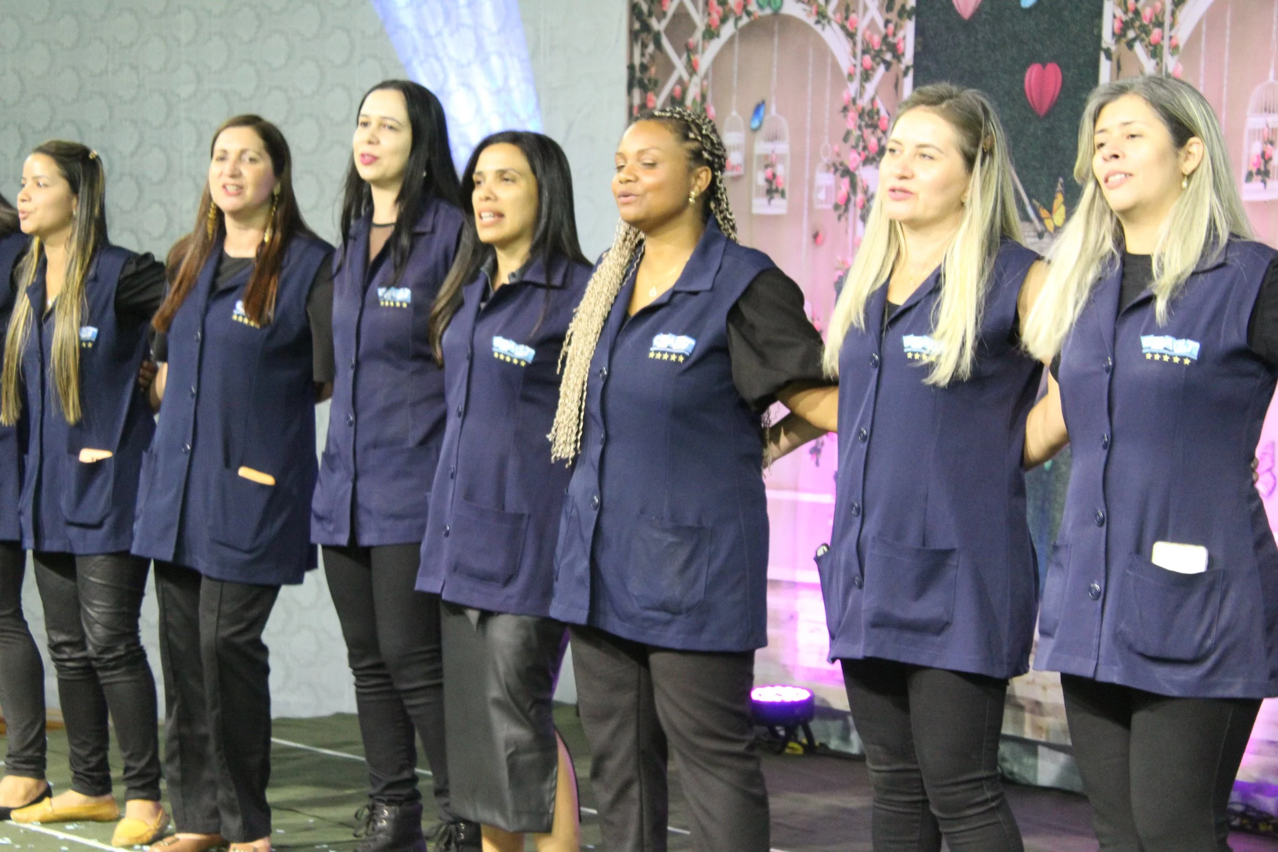 Dia das mães- O que é ser mãe? Fotos da Festa do dia das Mães 2023