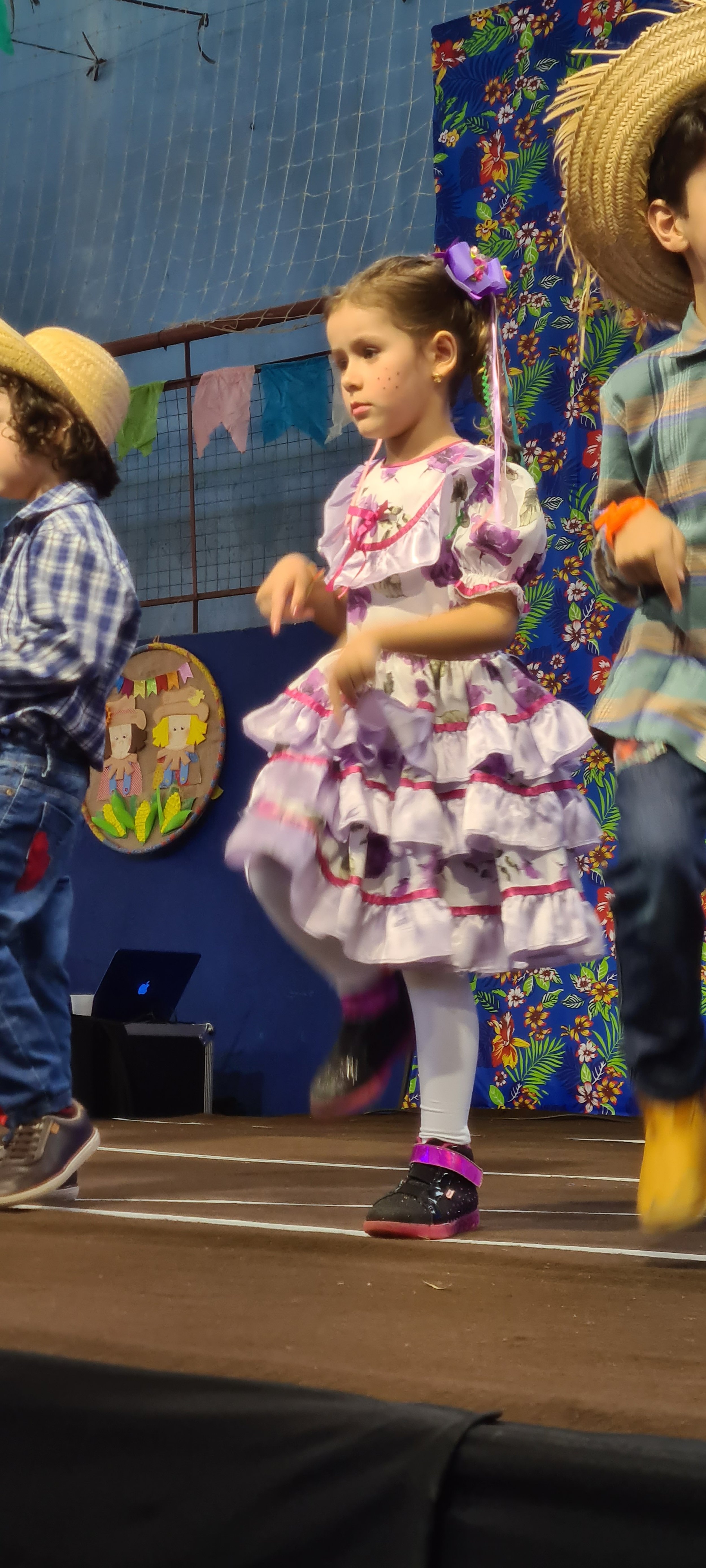 Colégio CEART celebra a tradição junina com alegria e animação. - 25º Festa Junina 2023 Colégio CEART celebra a tradição junina com alegria e animação. - 25º Festa Junina 2023