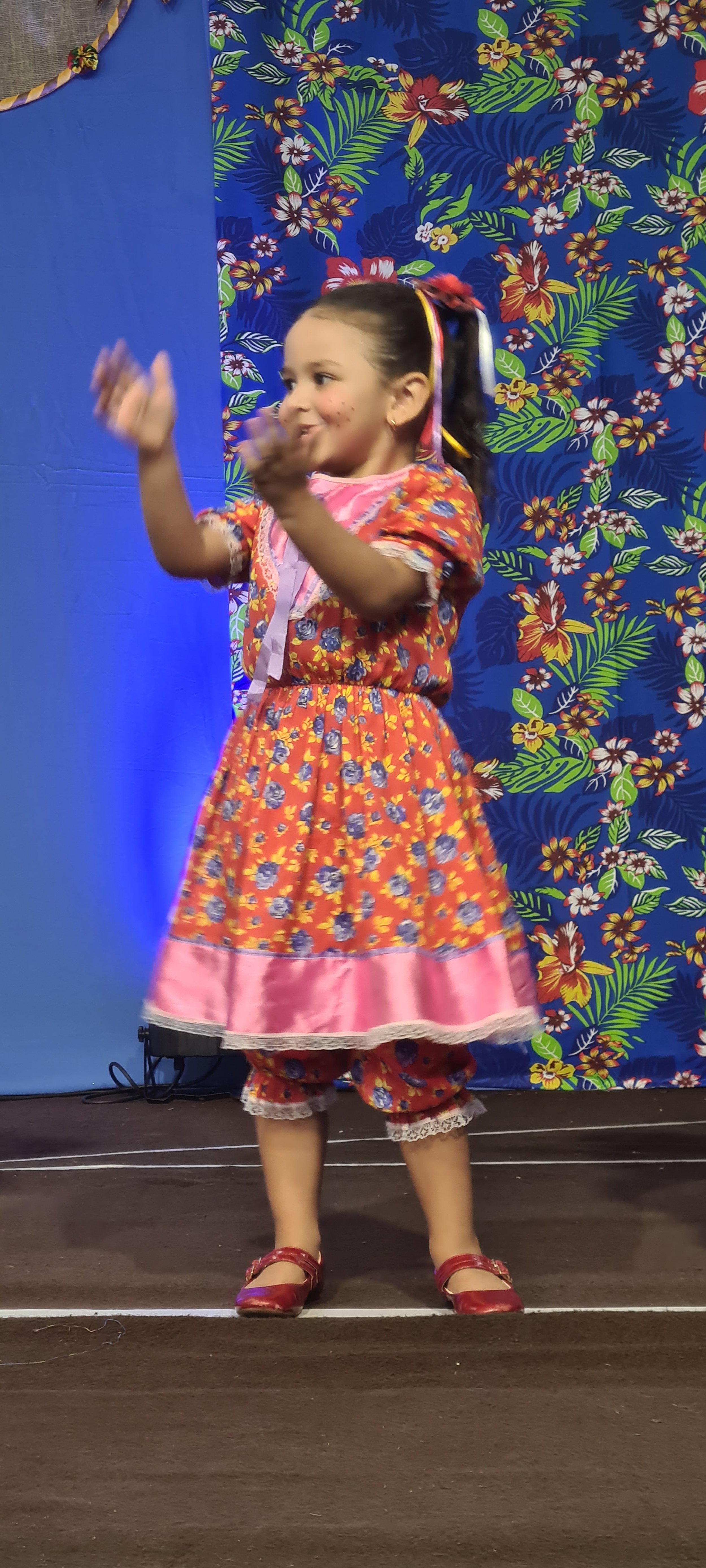 Colégio CEART celebra a tradição junina com alegria e animação. - 25º Festa Junina 2023 Colégio CEART celebra a tradição junina com alegria e animação. - 25º Festa Junina 2023