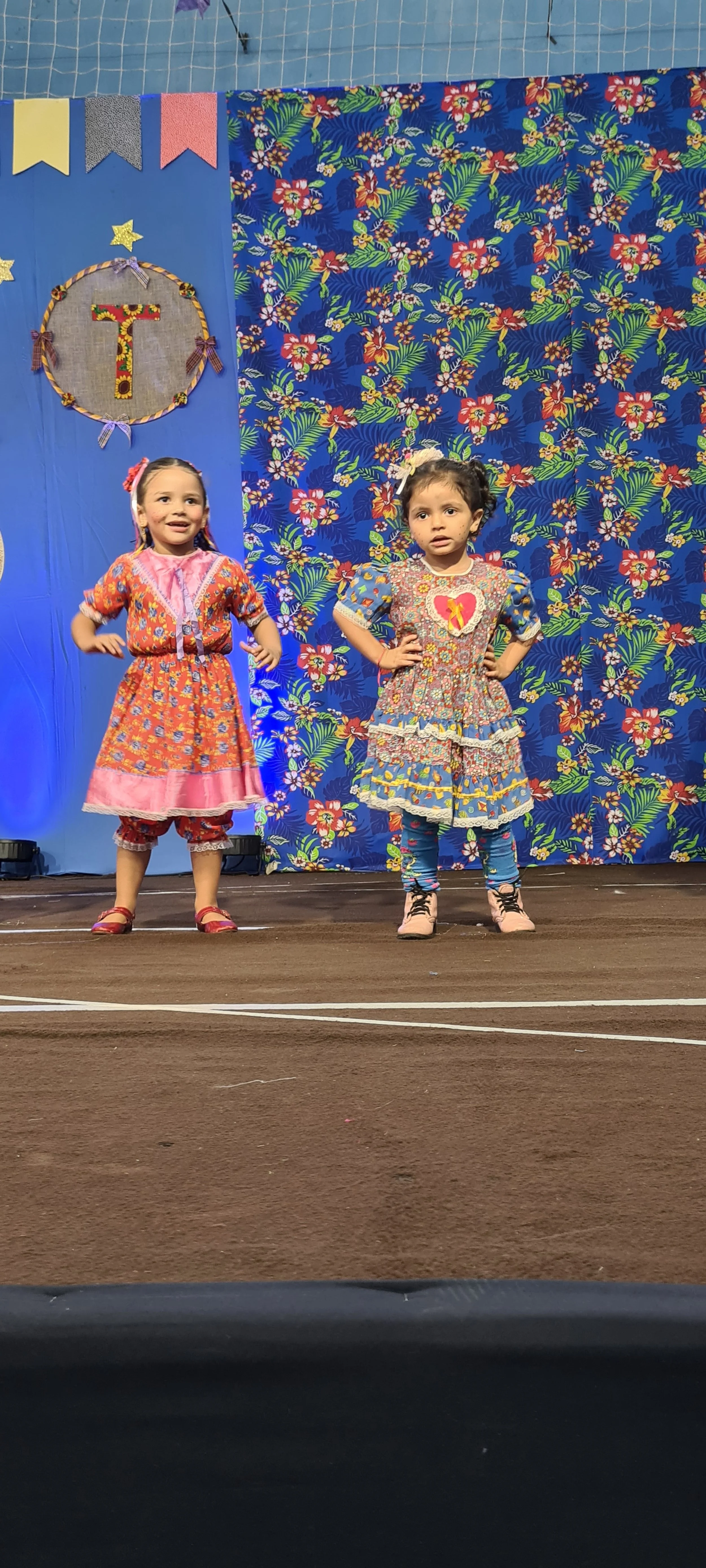 Colégio CEART celebra a tradição junina com alegria e animação. - 25º Festa Junina 2023 Colégio CEART celebra a tradição junina com alegria e animação. - 25º Festa Junina 2023