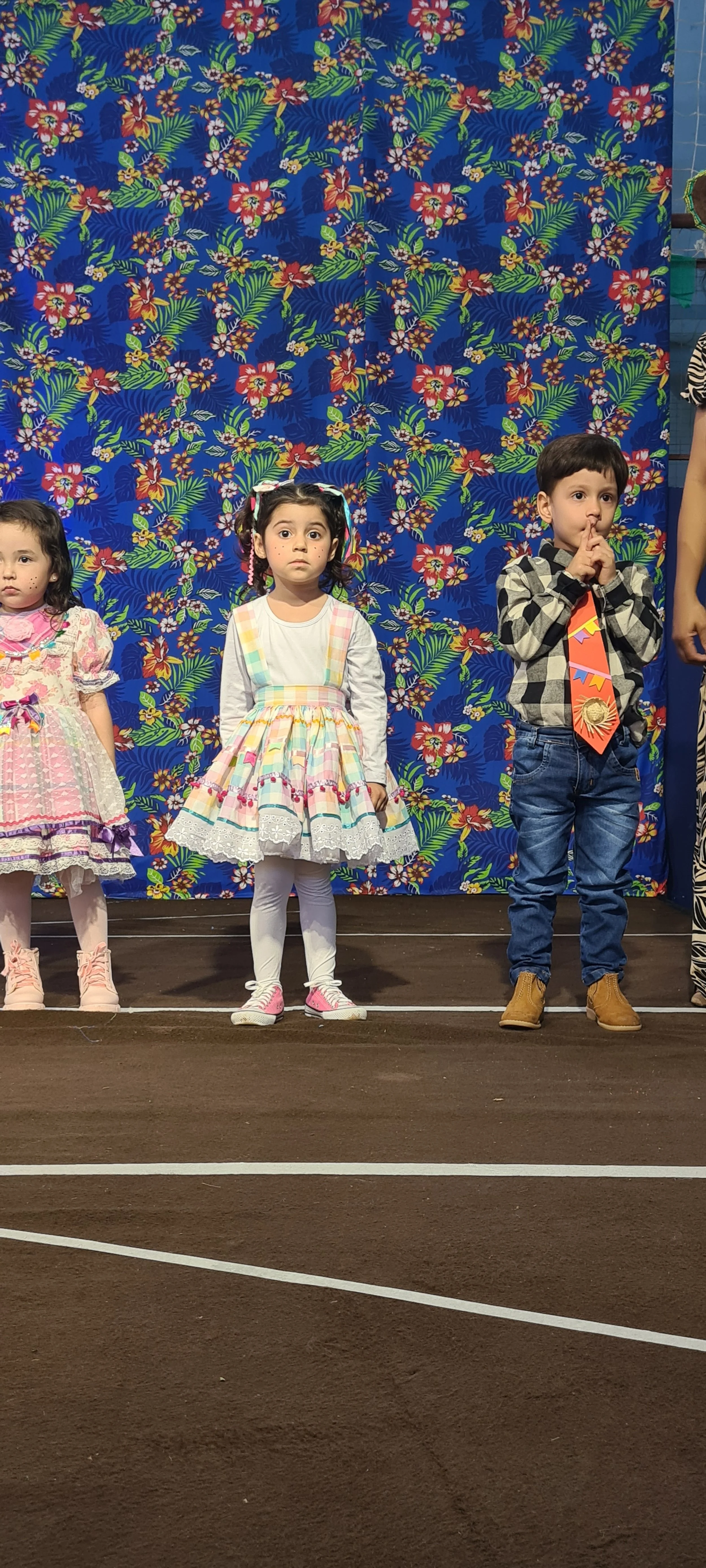 Colégio CEART celebra a tradição junina com alegria e animação. - 25º Festa Junina 2023 Colégio CEART celebra a tradição junina com alegria e animação. - 25º Festa Junina 2023