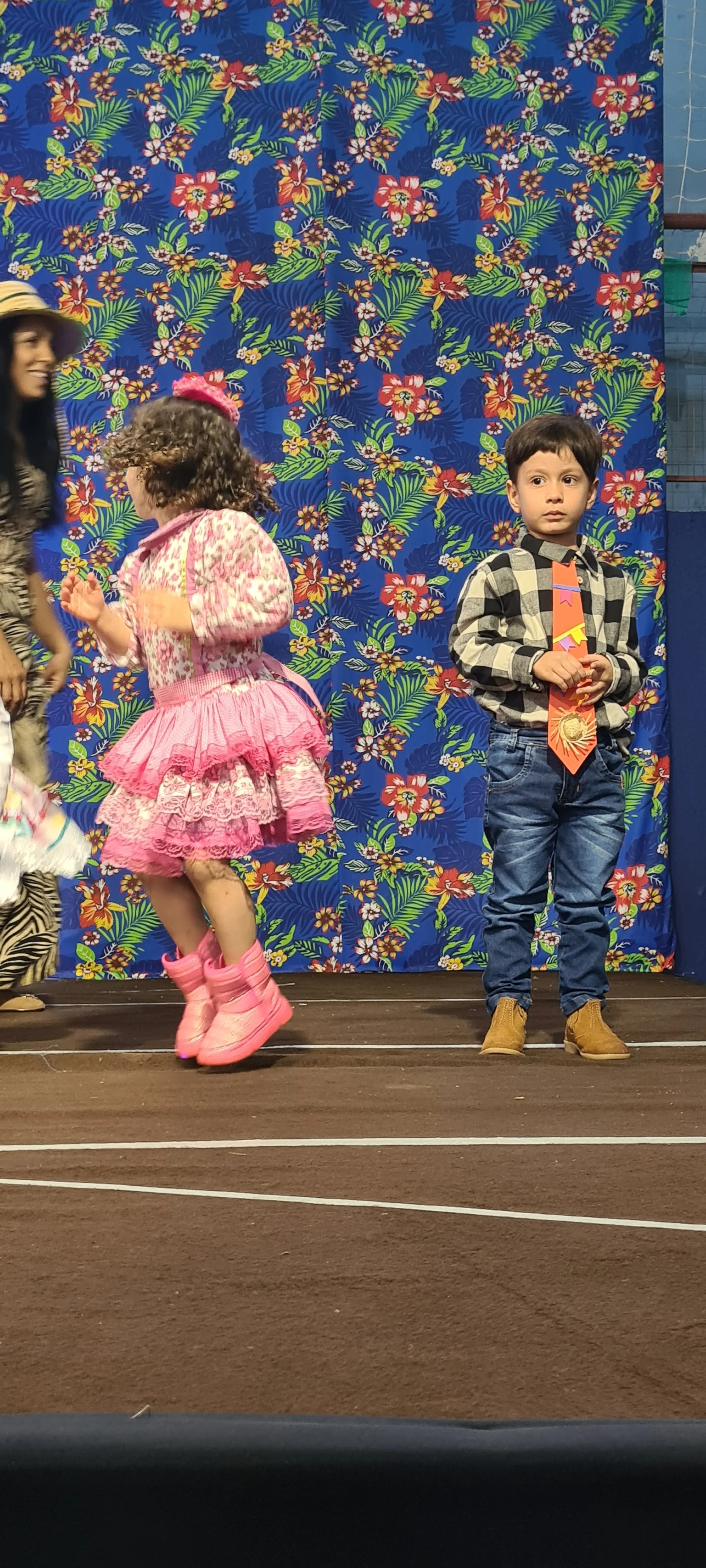 Colégio CEART celebra a tradição junina com alegria e animação. - 25º Festa Junina 2023 Colégio CEART celebra a tradição junina com alegria e animação. - 25º Festa Junina 2023