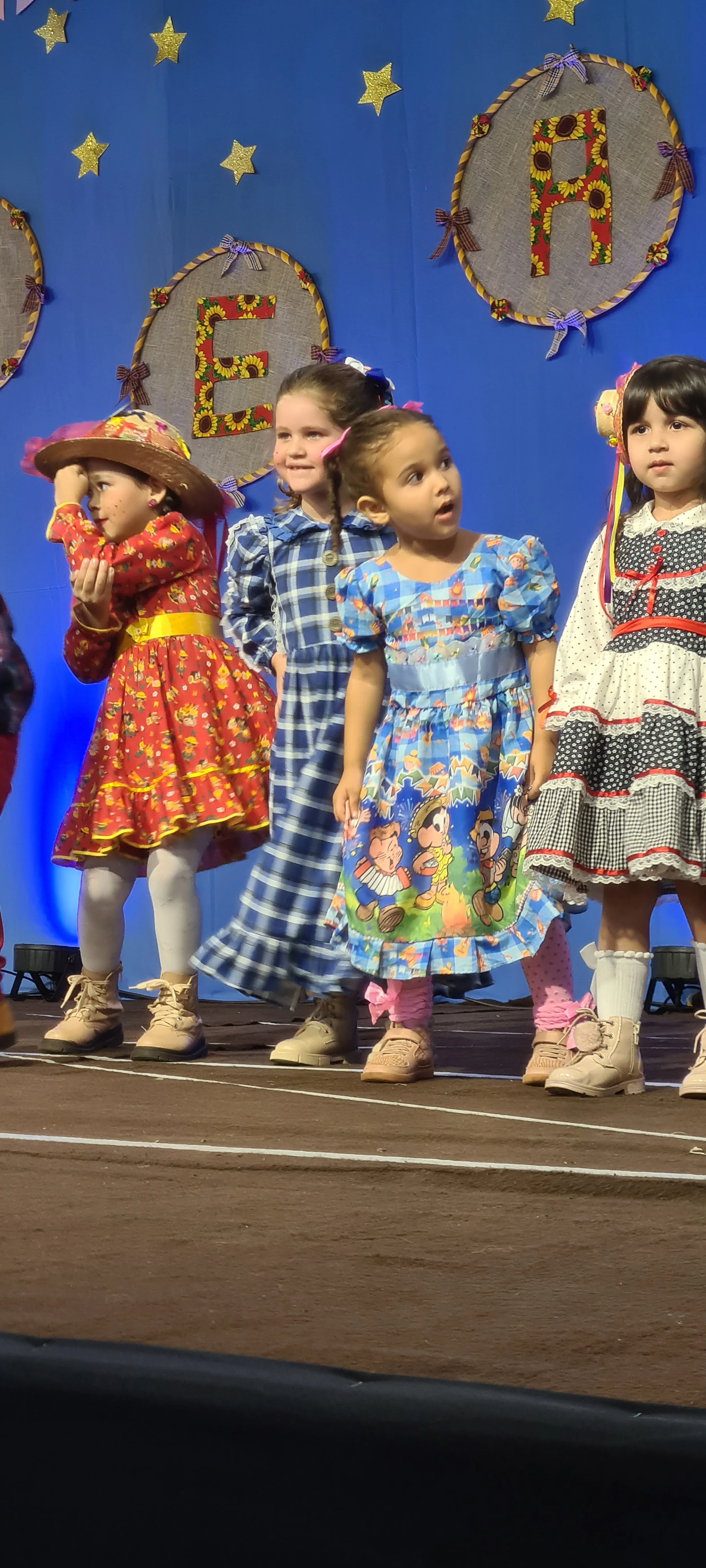 Colégio CEART celebra a tradição junina com alegria e animação. - 25º Festa Junina 2023 Colégio CEART celebra a tradição junina com alegria e animação. - 25º Festa Junina 2023