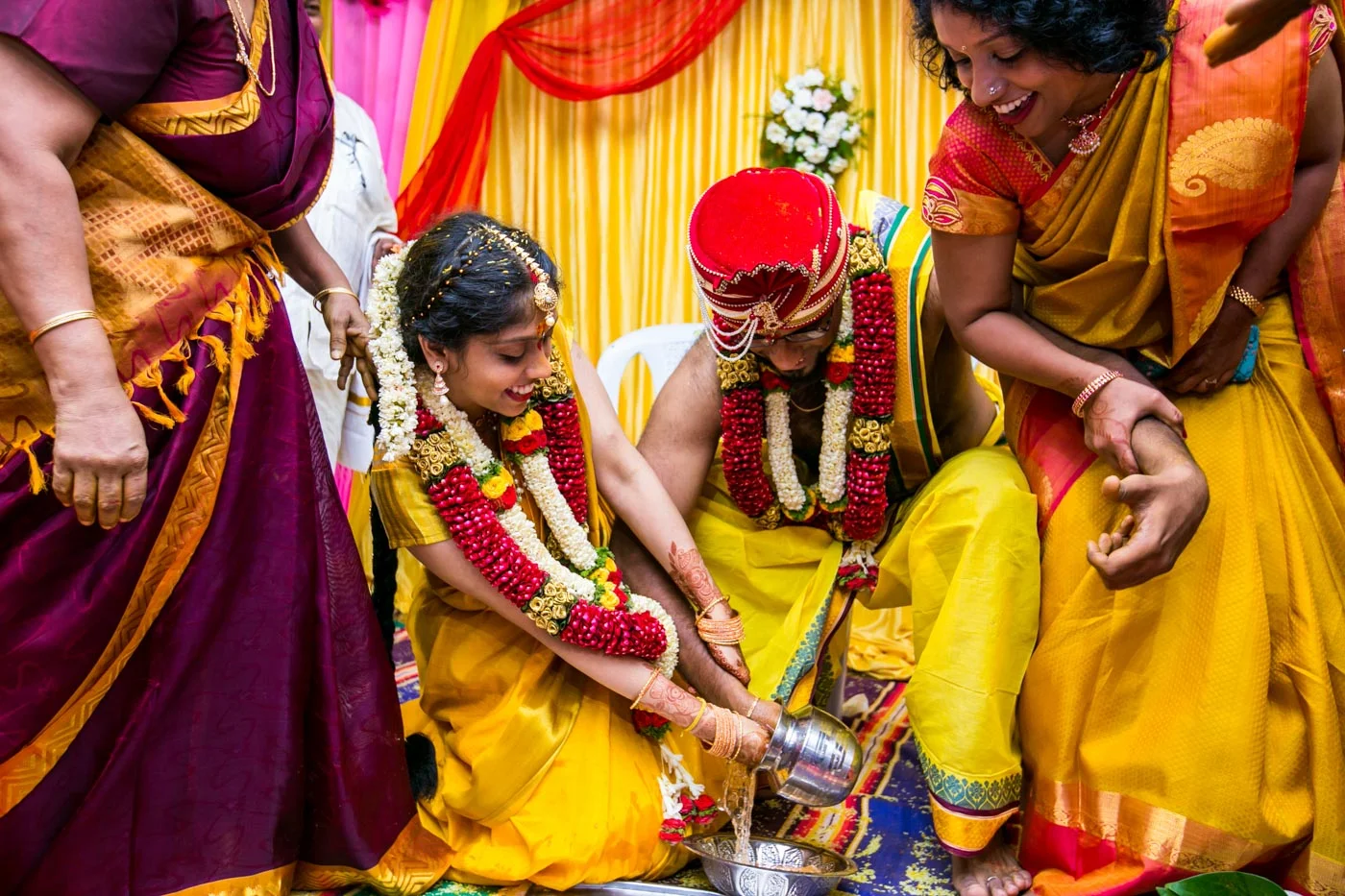 Best_fun_outdoor_Wedding_Photographer_Bangalore-72.jpg