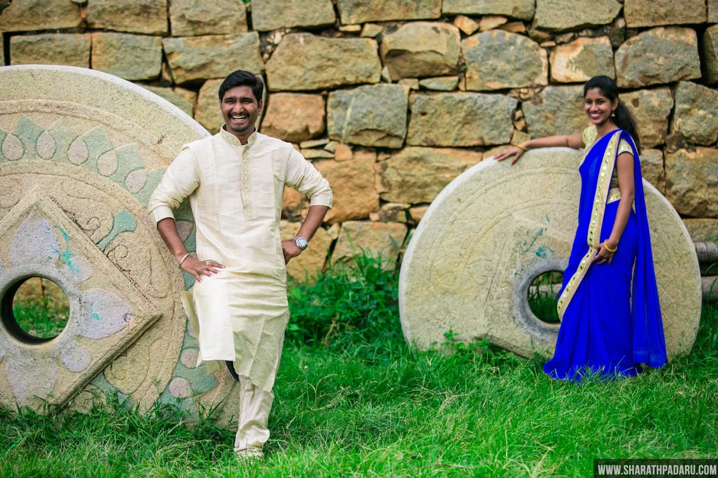 Nandi-Hills-Temple-Lepakshi-bangalore-couple-shoot-candid-sharath-padaru (12).jpg