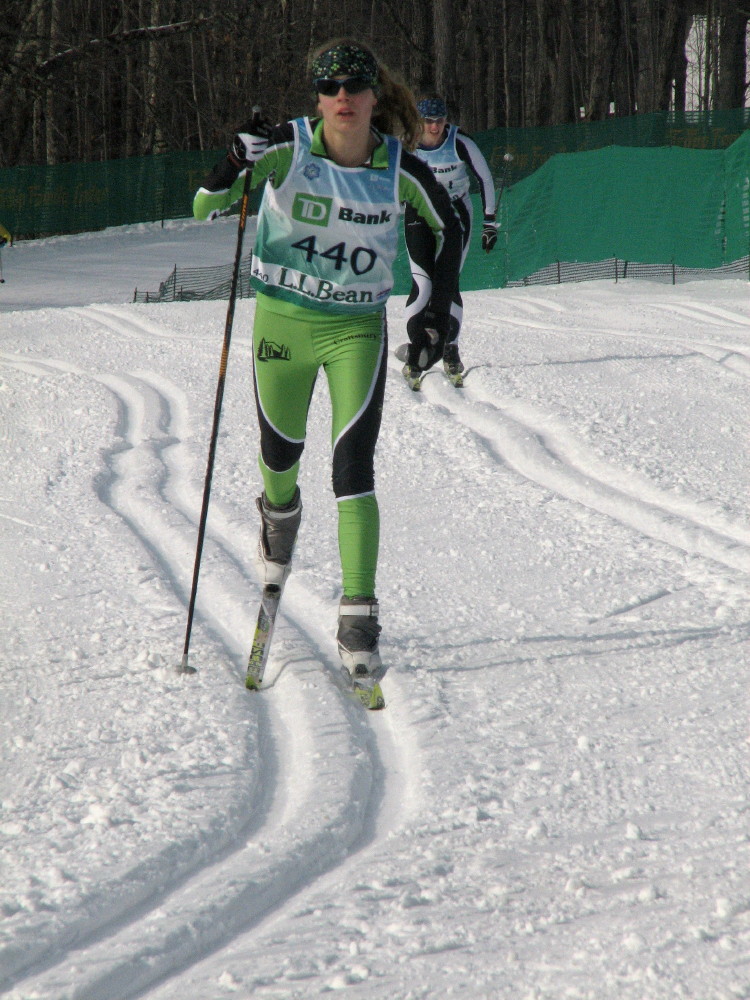 Orli Schwartz striding the qualifier.