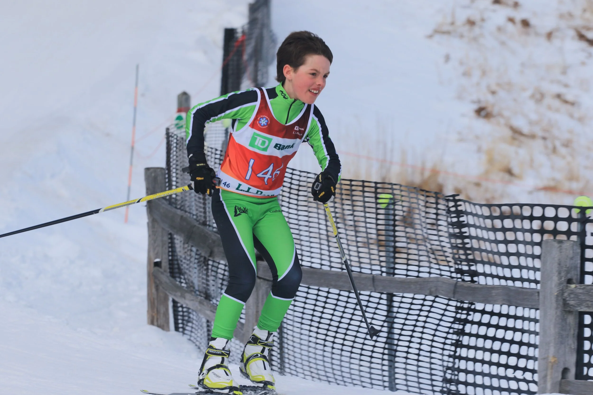 Sage Grossi powering to the win in the third and fourth grade boys race (Chris Nabel photo).