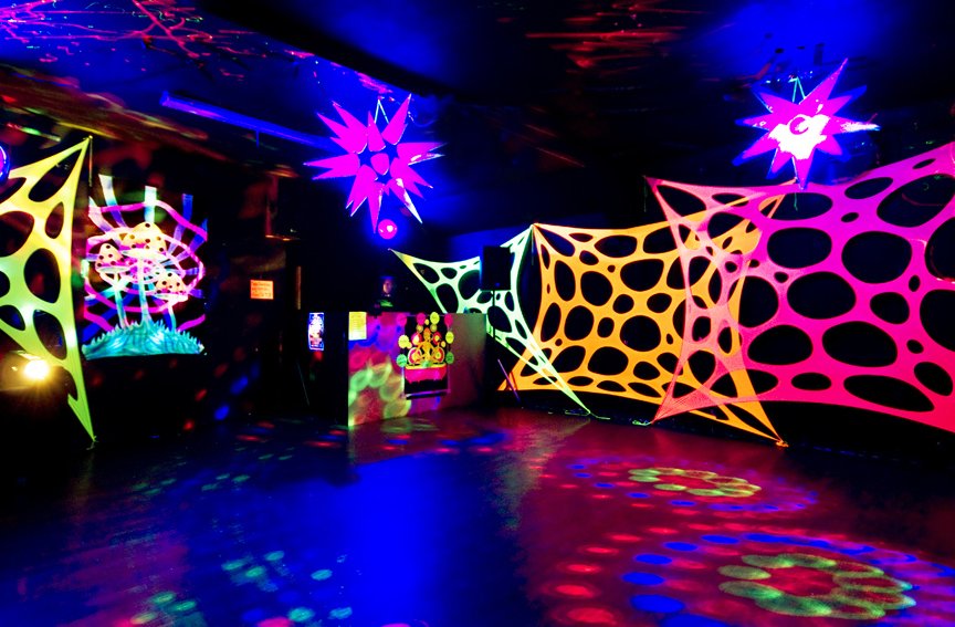 UV Party hire.JPEG