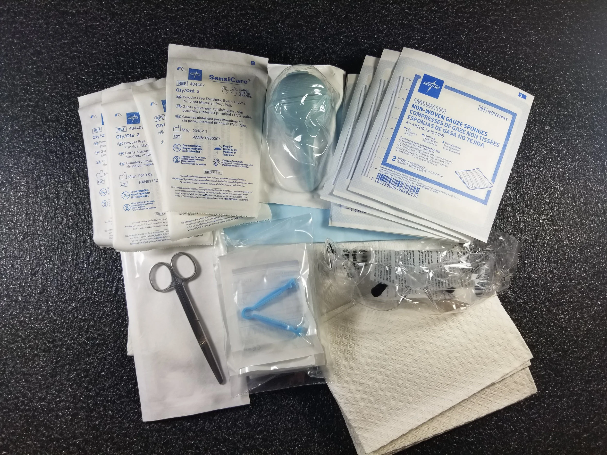 Obstetrical Kit Components — Motion Medical Distributing