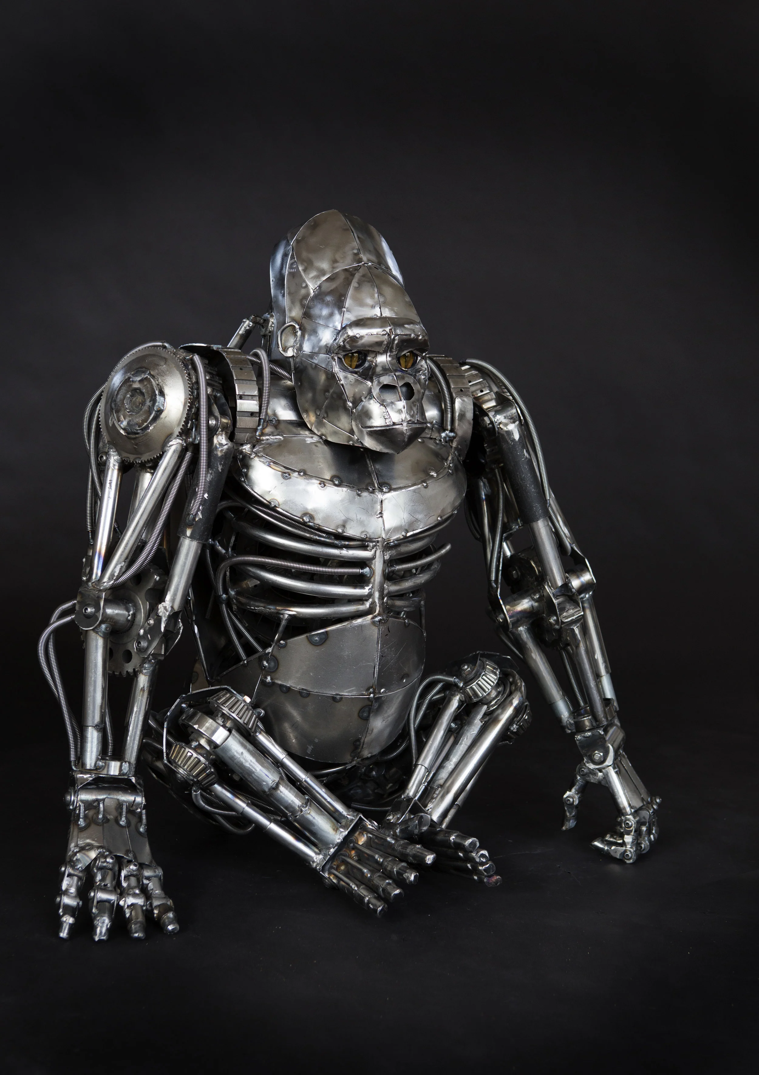 Mechanical metal gorilla - sitting.jpg