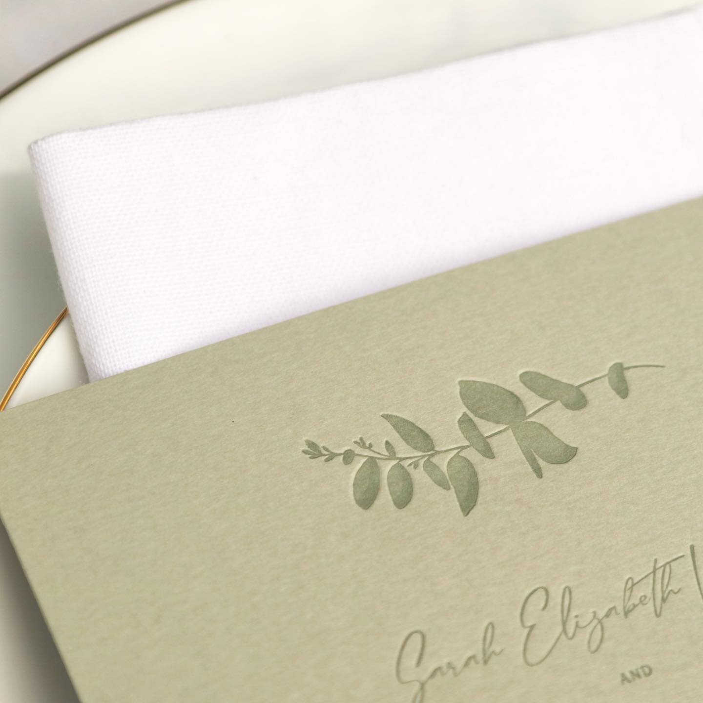Eucalyptus sprigs printed onto a green card stock with green inks for an earthy outdoor wedding feel.

#eucalyptus #eucalyptuswedding #eucalyptusweddinginvitation #weddinginvites #weddinginvitations #greenwedding #greenweddings #ecowedding #weddingst