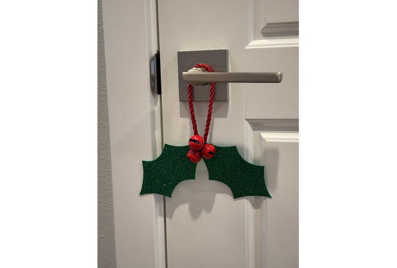 Holly Doorknob Hanger (Copy)