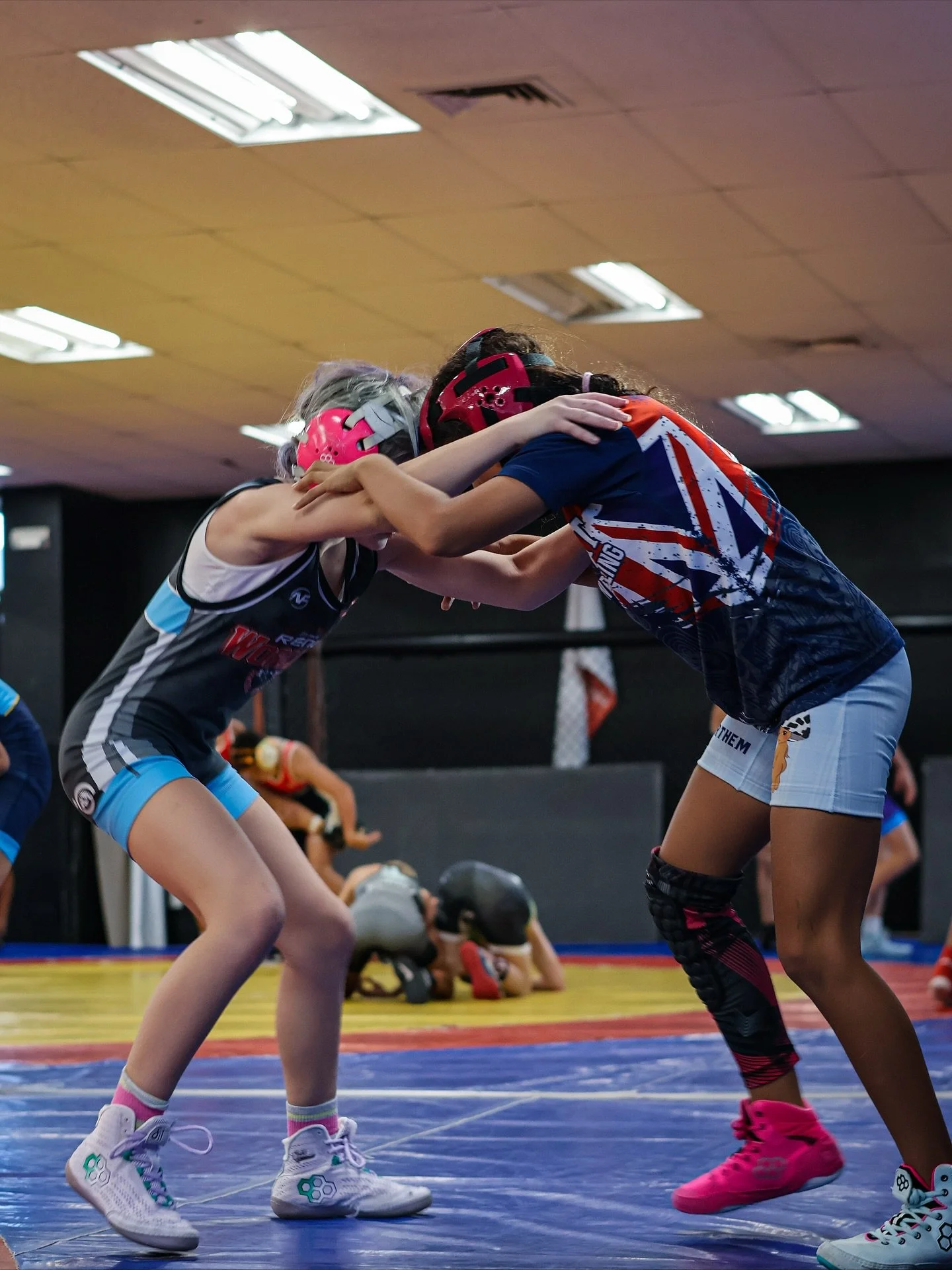 🤼&zwj;♀️⛏️