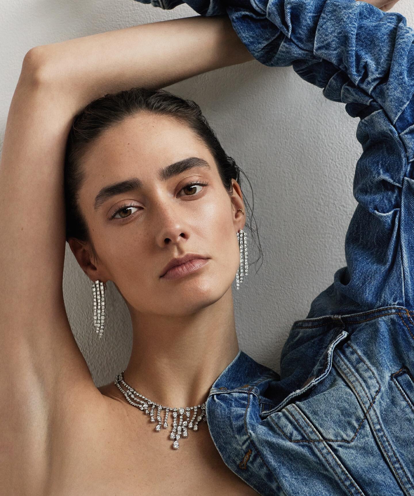 Denim &amp; Diamonds. New story for @modernluxury featuring @amandagooge @womenmanagementny 💎 

Fashion Editor @fayevandevrede 
Make Up @deborahaltiziomakeup 
Hair @yukikotajima 
Retouching @retouchconcept