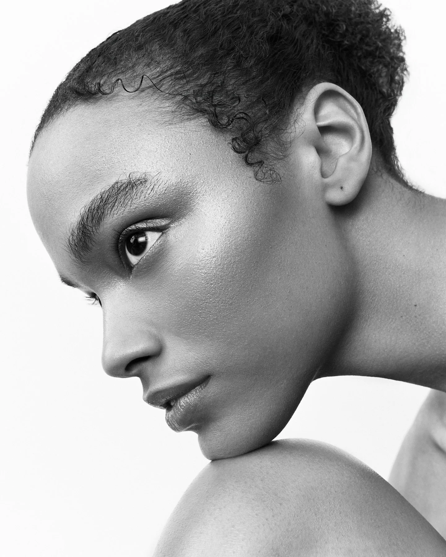 New beauty with @alexissundman ✨ 

Styling by @lillimilli 
Make Up by @theauthenticface 
Hair by @ayumi_yamamoto.hair 
Retouching by @retouchconcept