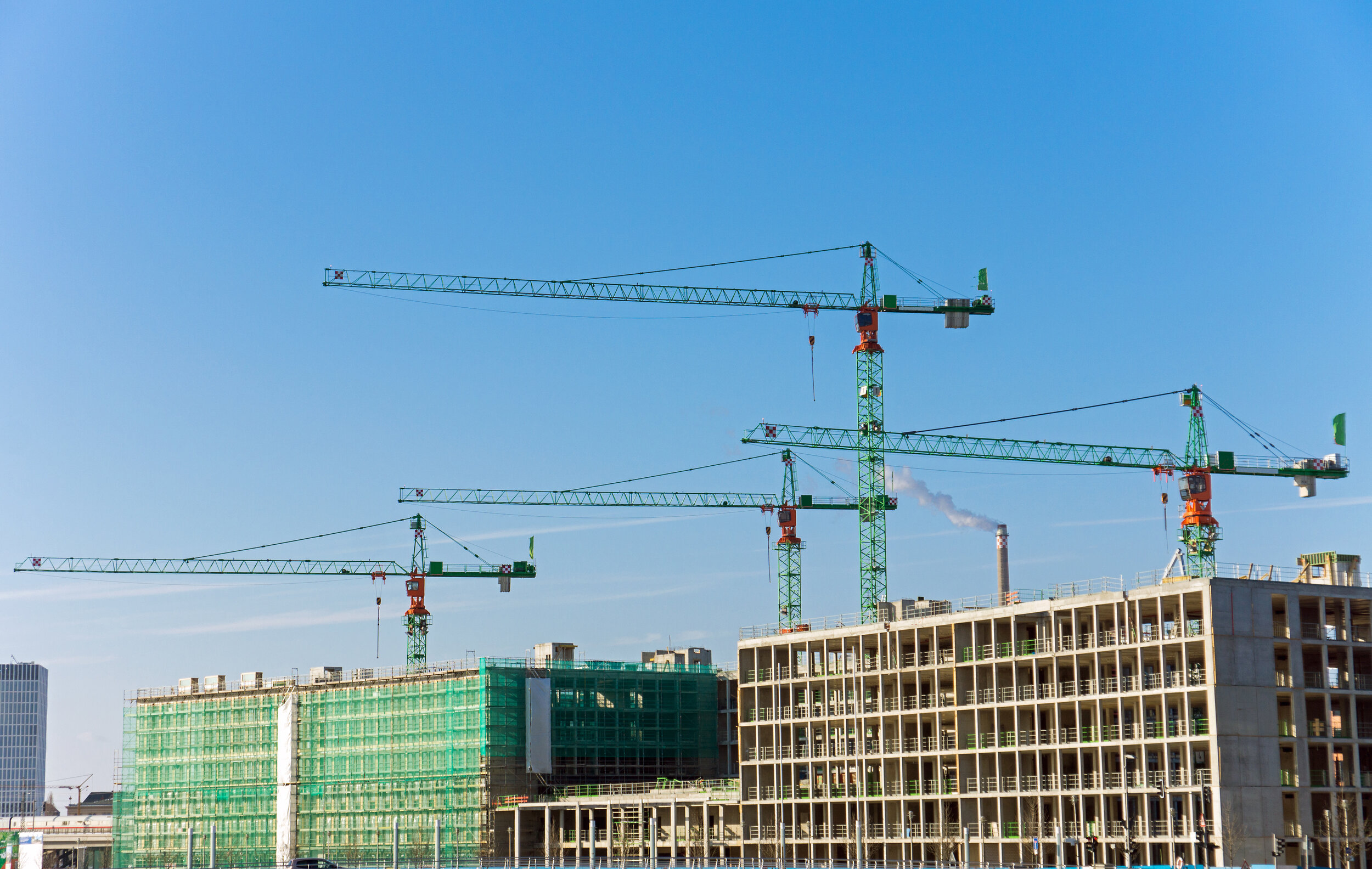 construction-site-in-berlin-P29S4TL.jpg