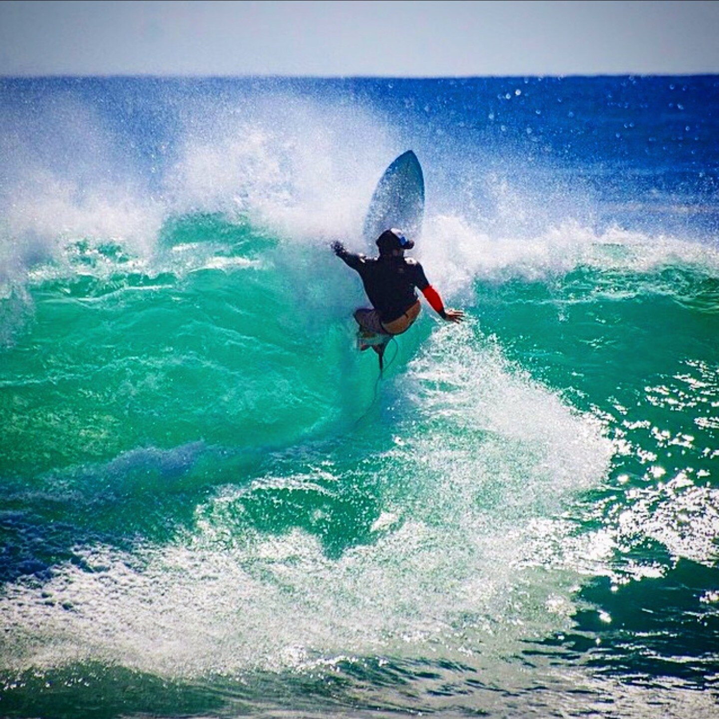 Professor SLi Dawg getting vert! Summer Surf Camp 2023 sign ups coming soon. 🌞🤙🏽@slidawg_surfcamp