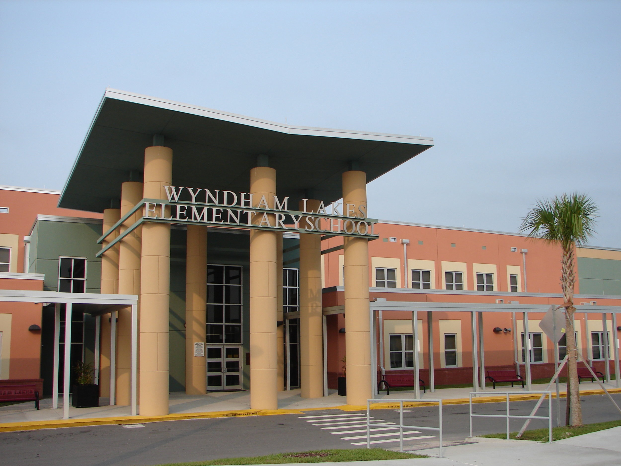 Wyndham Lakes Elementary School Main