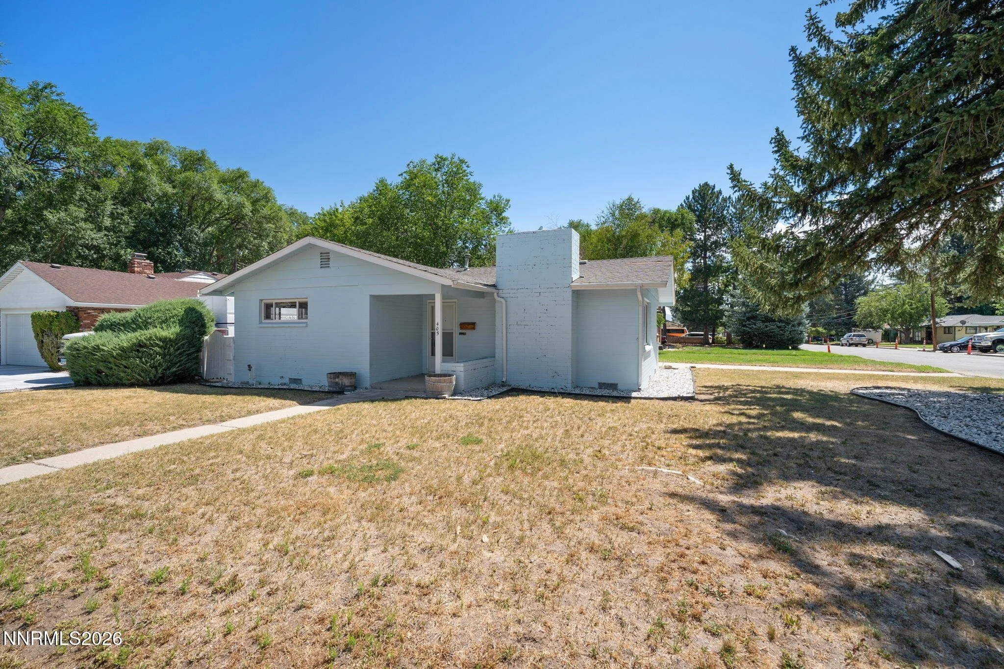 405-mary-st-carson-city-nv-2.jpg