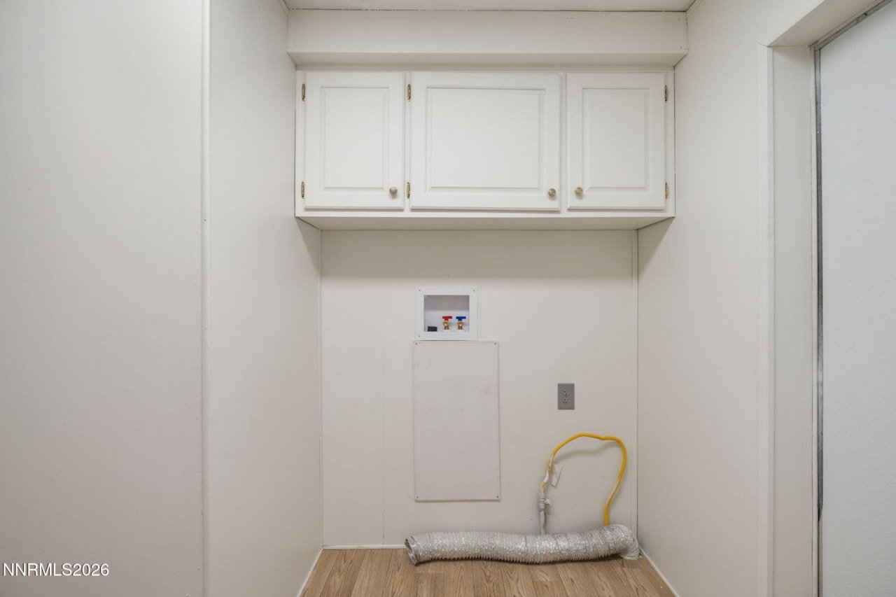 77_260008944_13.jpg