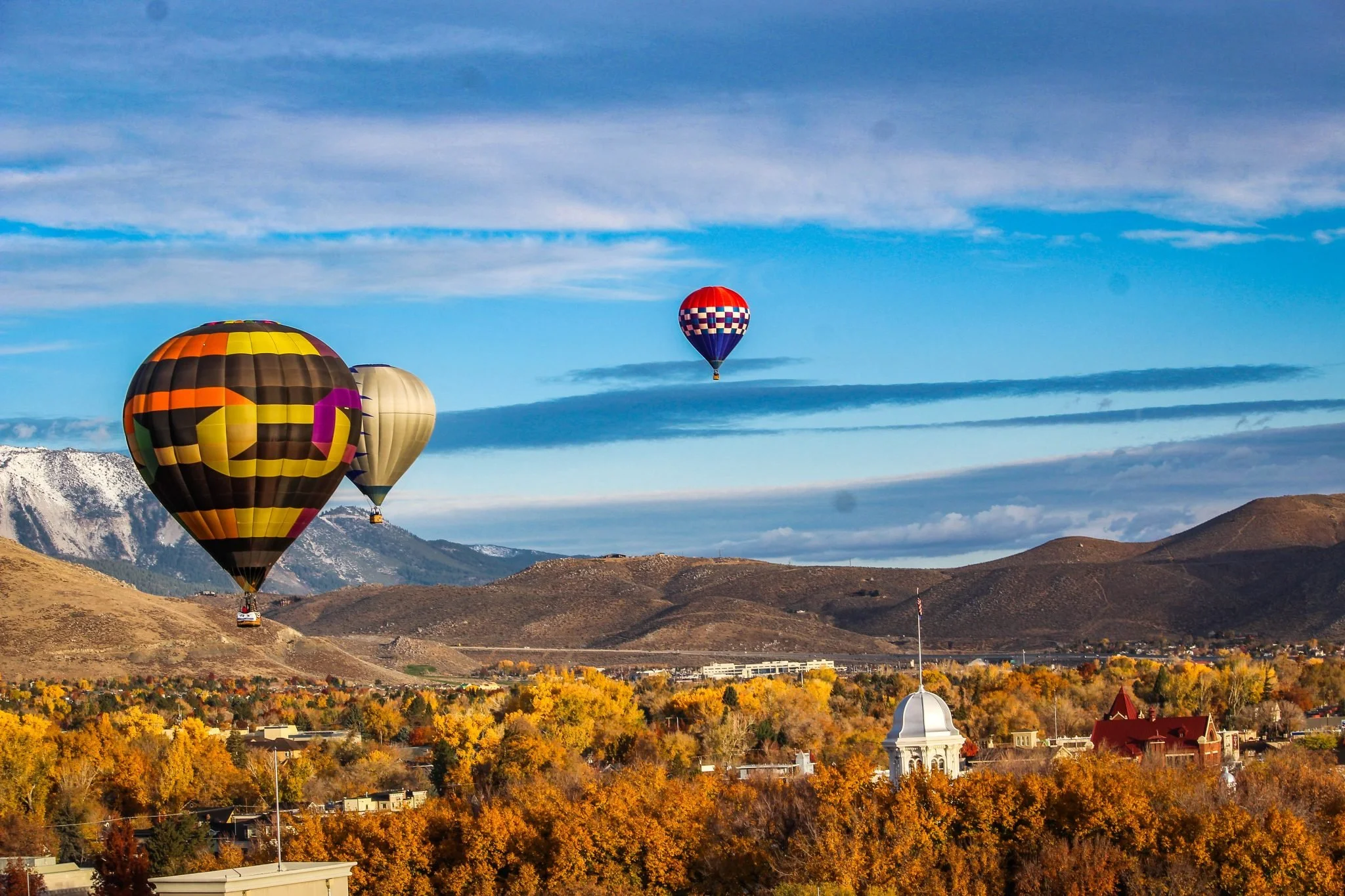 Nevada-Day-Parade-hot-air-balloons-2048x1365.jpg