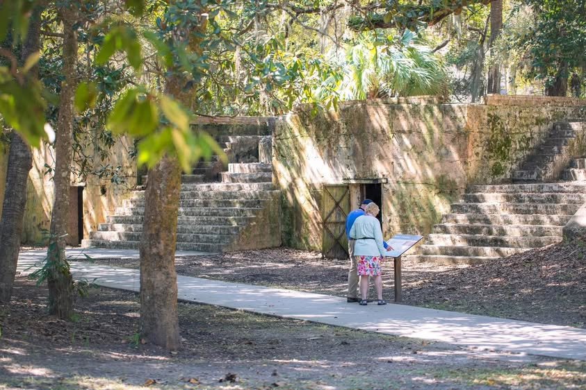 Digital History of Fort Fremont