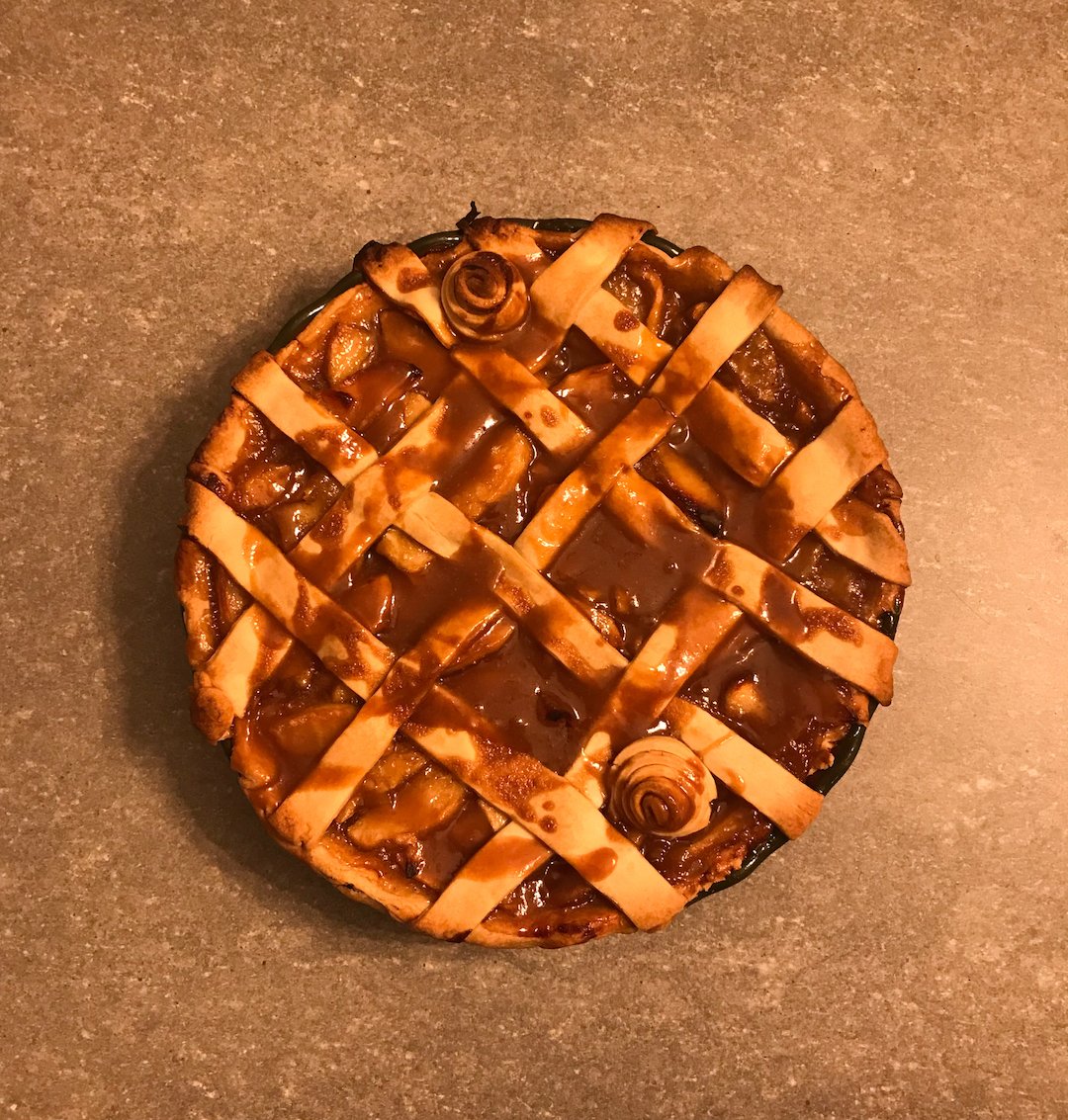 Caramel Apple Pie