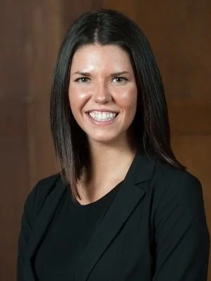 Leslie+Professional+Photo.jpg