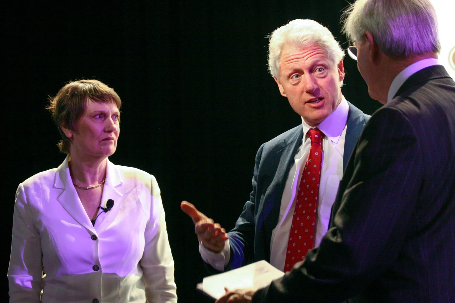 Clinton n Helen Clark
