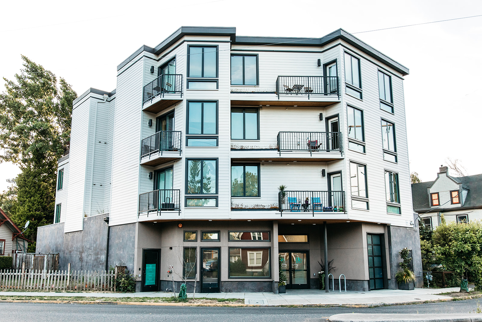 Ellis Flats — Carbon Group