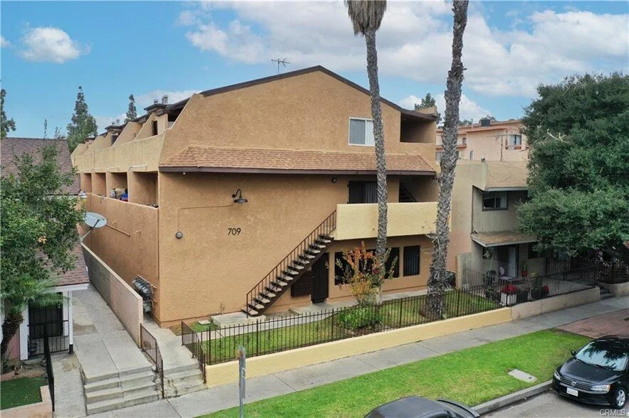 12 Unit | Santa Ana, CA