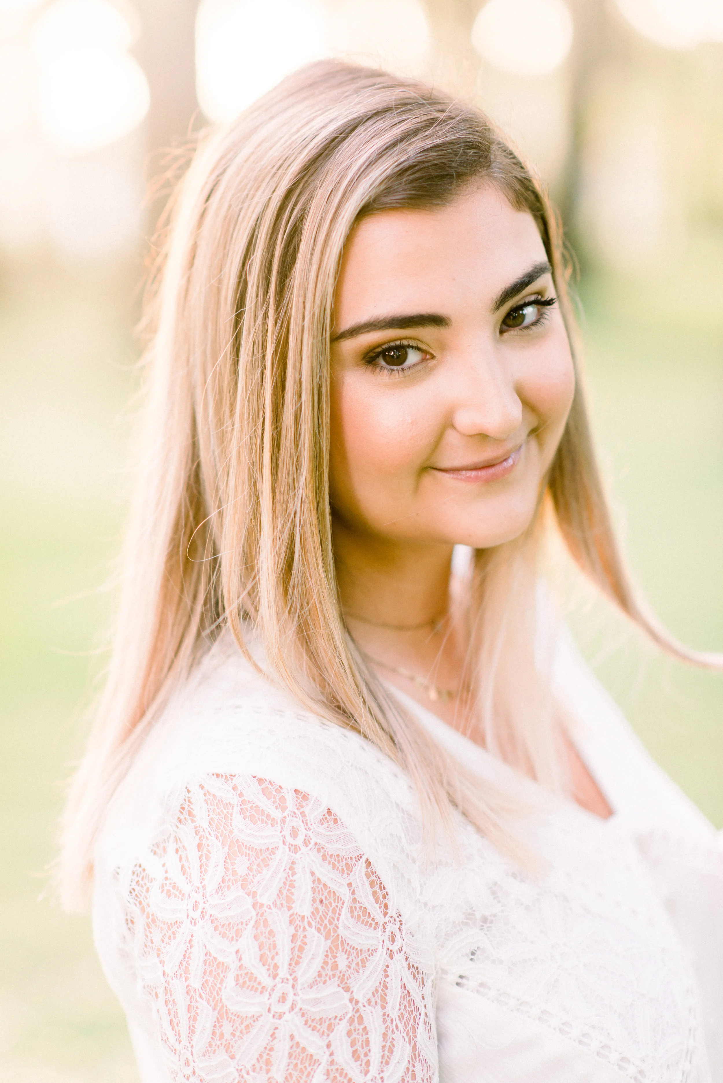 KateTaramykinStudios-Winter-Park-Senior-Portraits-Emmalee-9.jpg