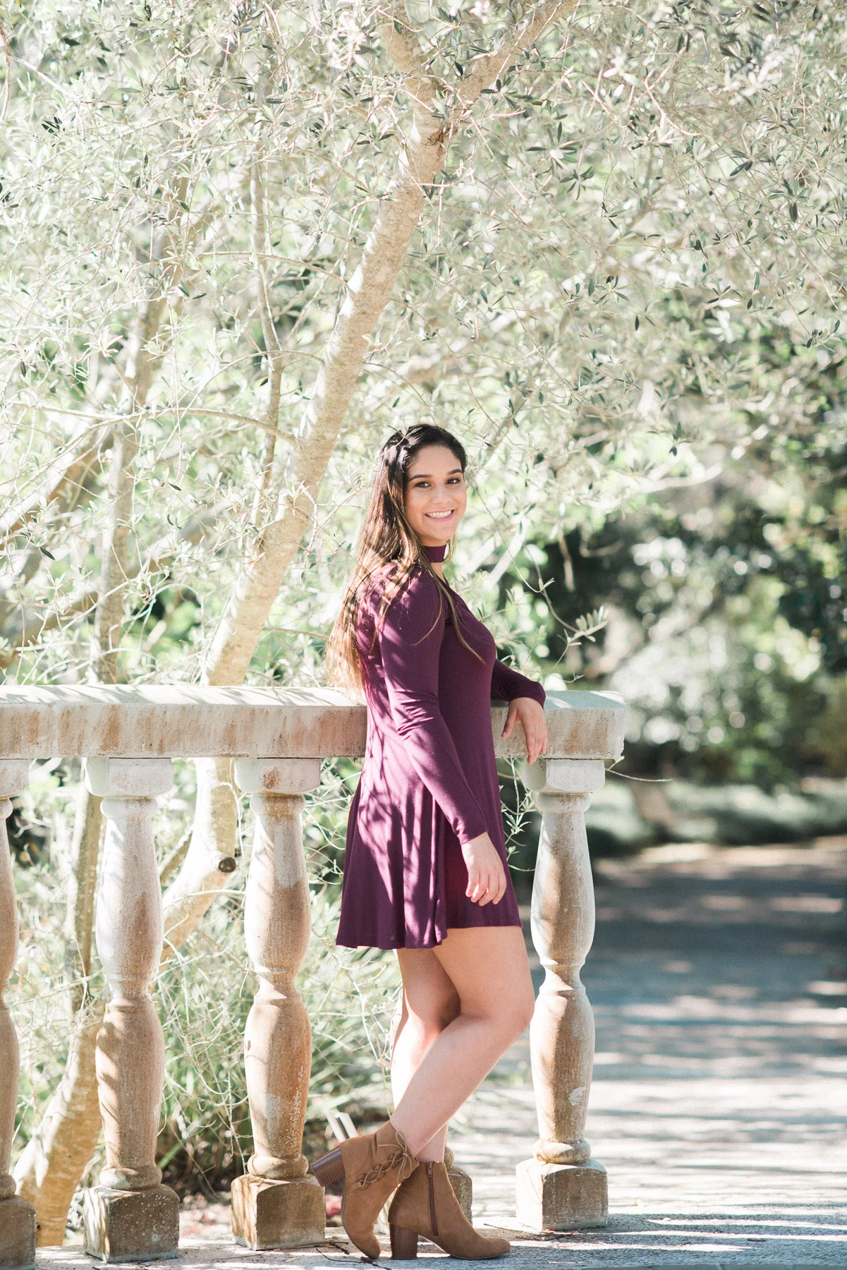 KateTaramykinStudios-Leu-Gardens-Senior-Portraits-Melanie-15.jpg