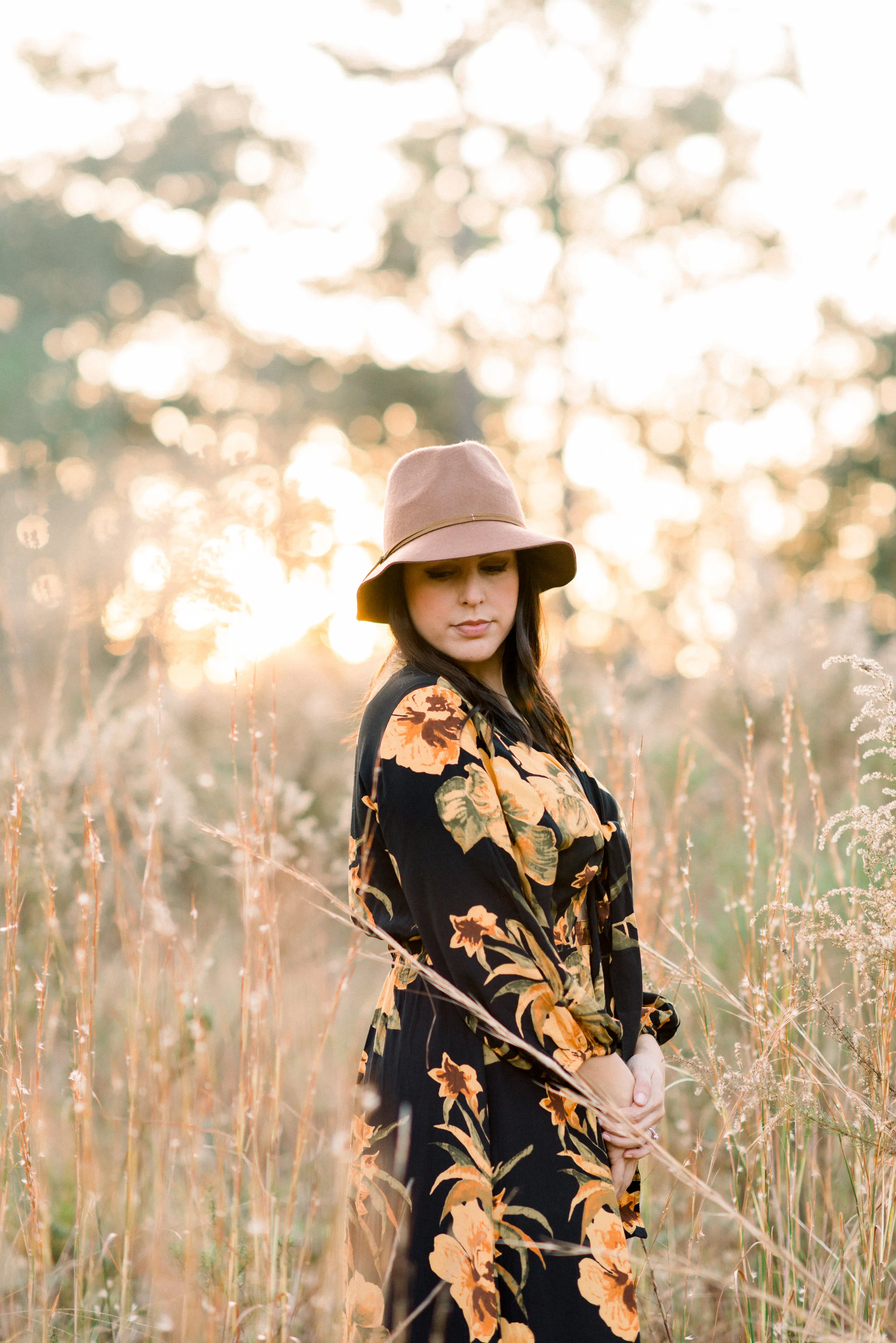 KateTaramykinStudios-Wekiva-Springs-Engagement-Portraits-YE-24.jpg