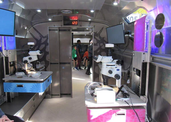 t600-BioBus five.jpg