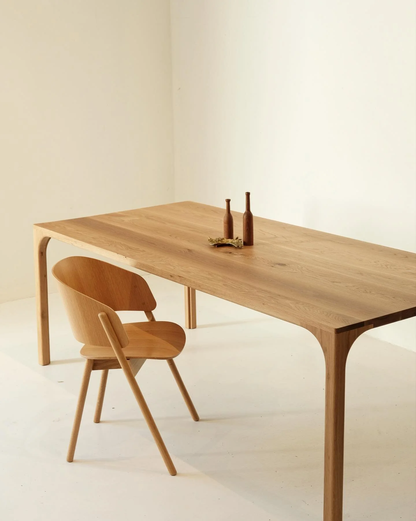 WRW & Co. Modern custom made furniture in New Zealand / WRW & Co