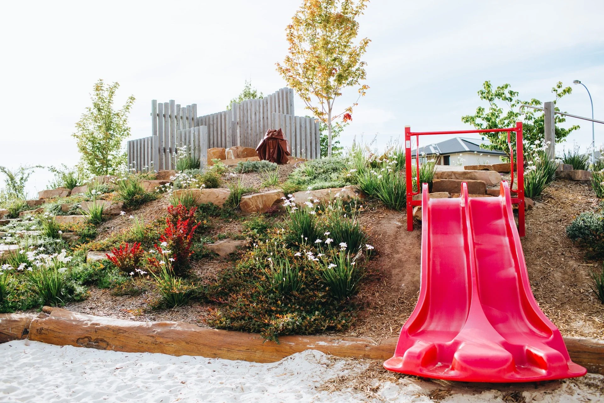 From the moment of its completion, families and children from miles around have thronged to enjoy Clydevale Park’s interactive play equipment. The playground — for tots to teens — offers a huge sandpit with a hidden dinosaur, ball playing zones, swi