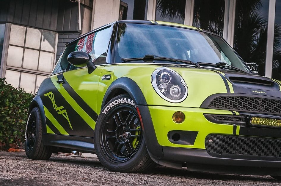 We get asked about our shop @mini (aka The Mini Trofeo🏆) allll the time, so we thought it&rsquo;d be appropriate for a deeper dive on it! 🏎️💨

It&rsquo;s an &lsquo;04 R53 w/ the factory John Cooper Works 210 package. Mechanically, she&rsquo;s bone