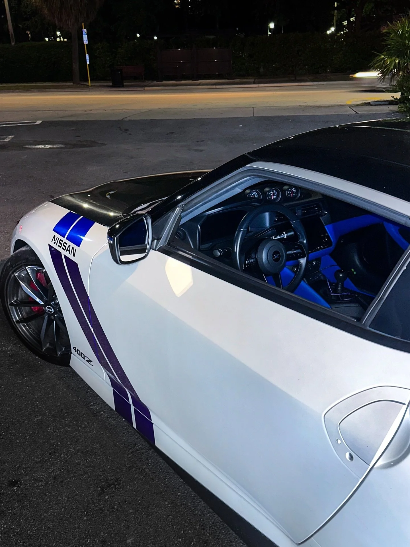 You know we love a livery! A heritage livery to match the interior on this new @nissan Z and full center clip &amp; wing done in CARBON PPF!!

That&rsquo;s right, that&rsquo;s not real carbon, but the depth on these new Carbon PPF films make them alm