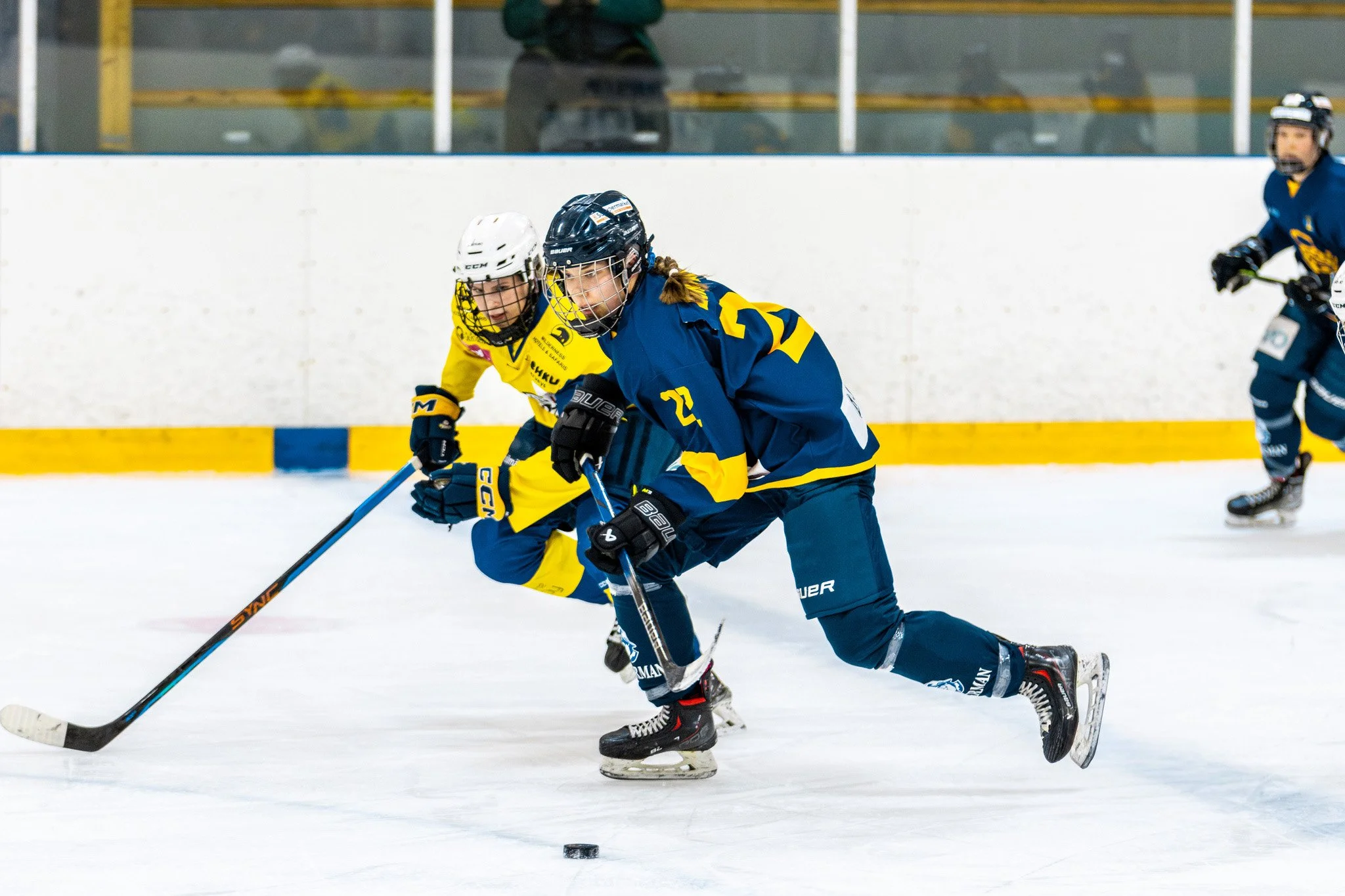 Lukon tavoitteena naisten nostaminen pääsarjaan