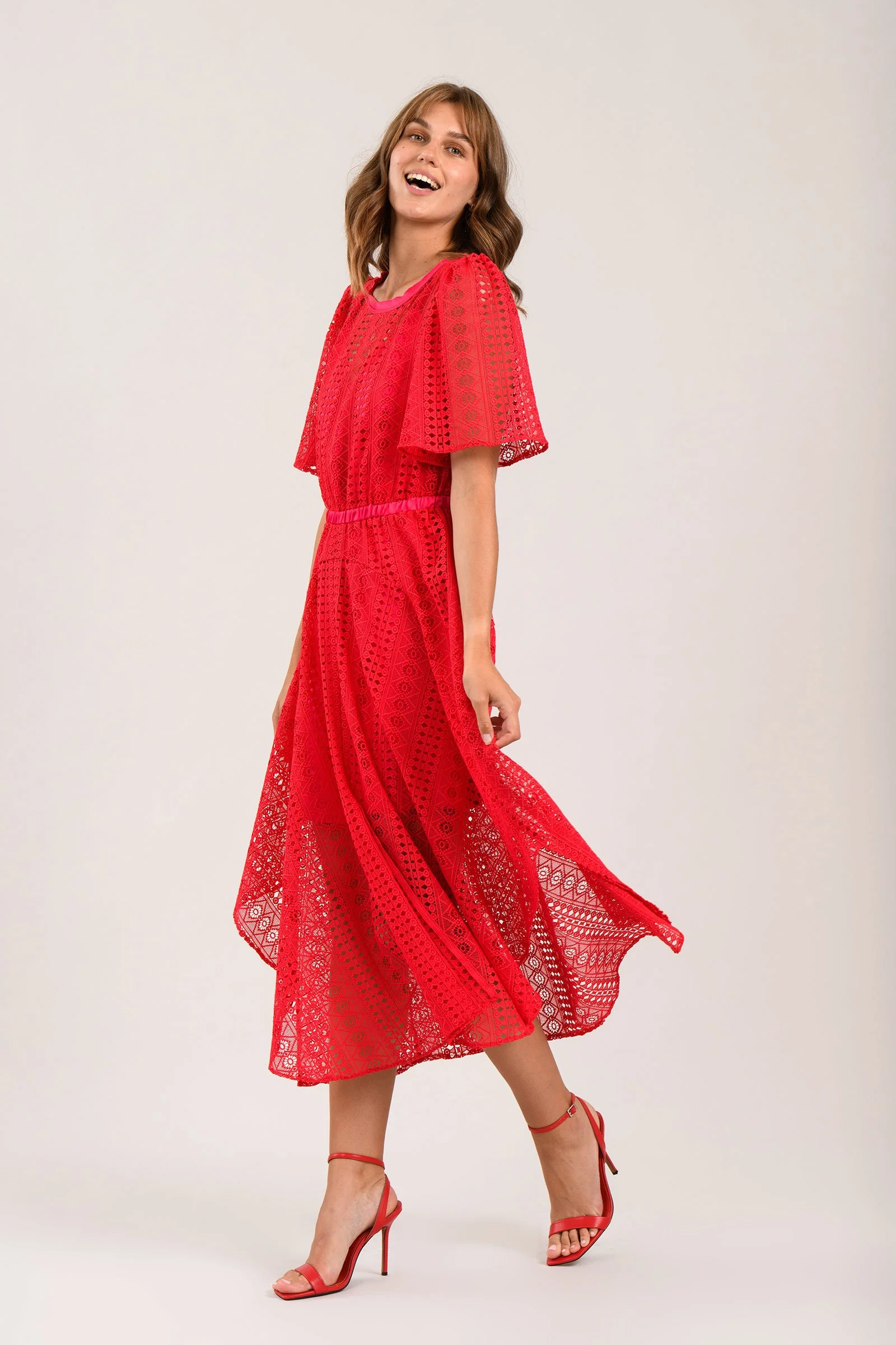 Nixie-Raspberry-Lace-Dress-€297-(3).jpg