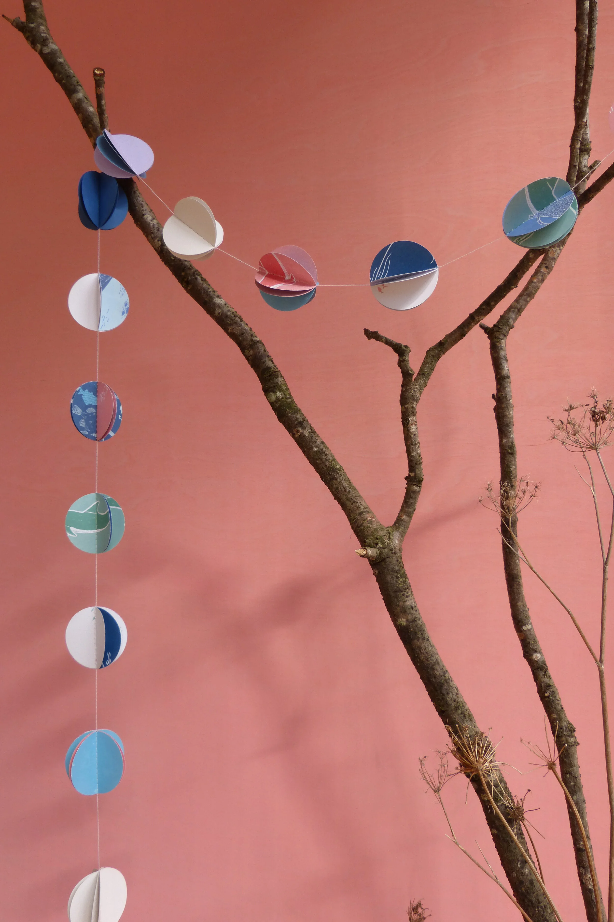 Paper Garland blue sea shore mix