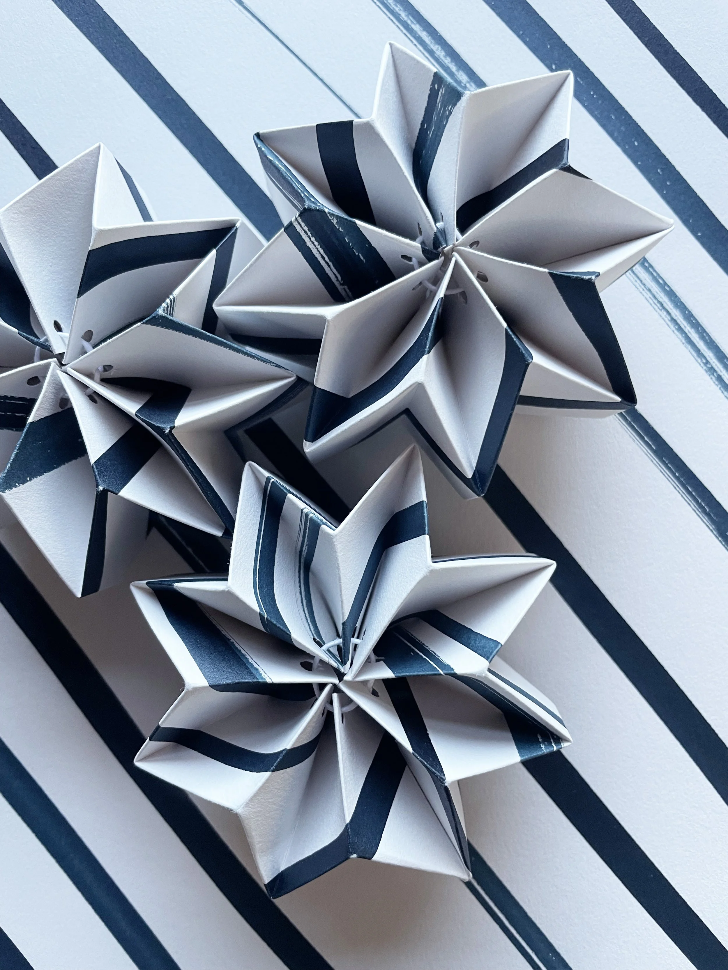 STAR 03, set of 3 grey and midnight stripe