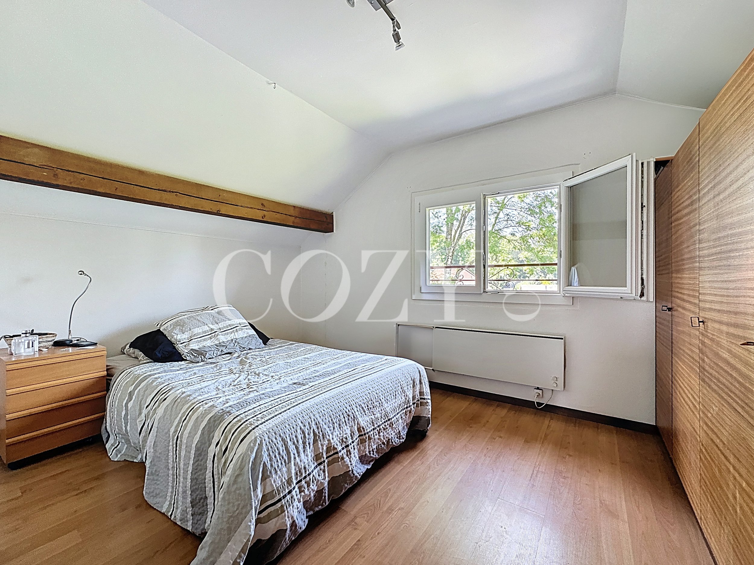 CozyCo Servion-21.jpg