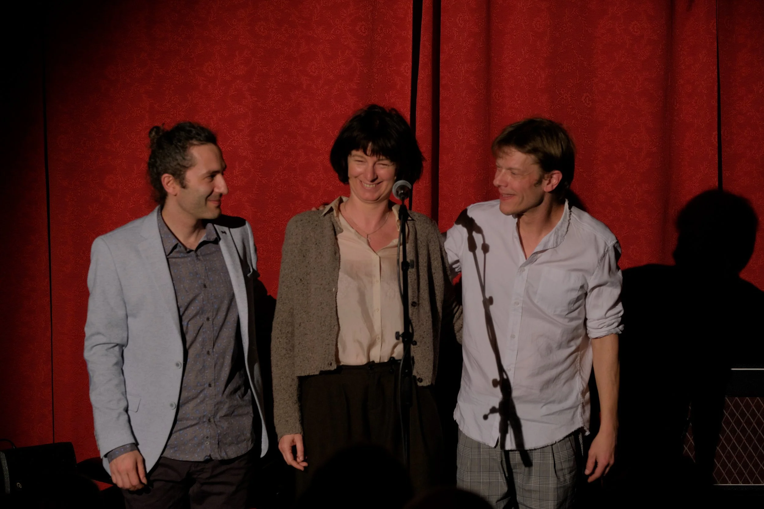 Igra Ensemble - D'est en ouest... A travers le temps !