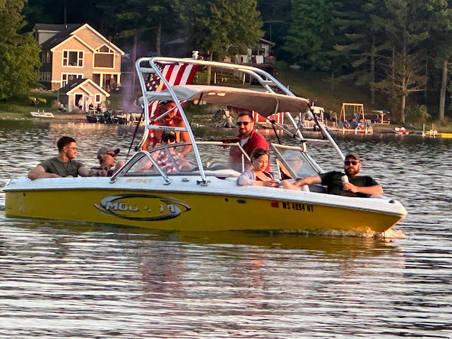 2026_BOATPARADE - 20.png