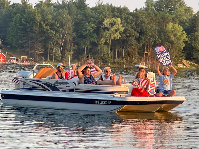2026_BOATPARADE - 11.png