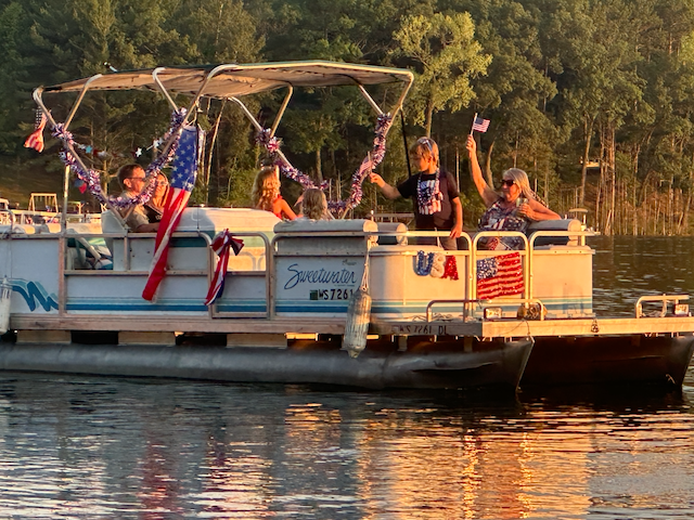 2026_BOATPARADE - 4.png