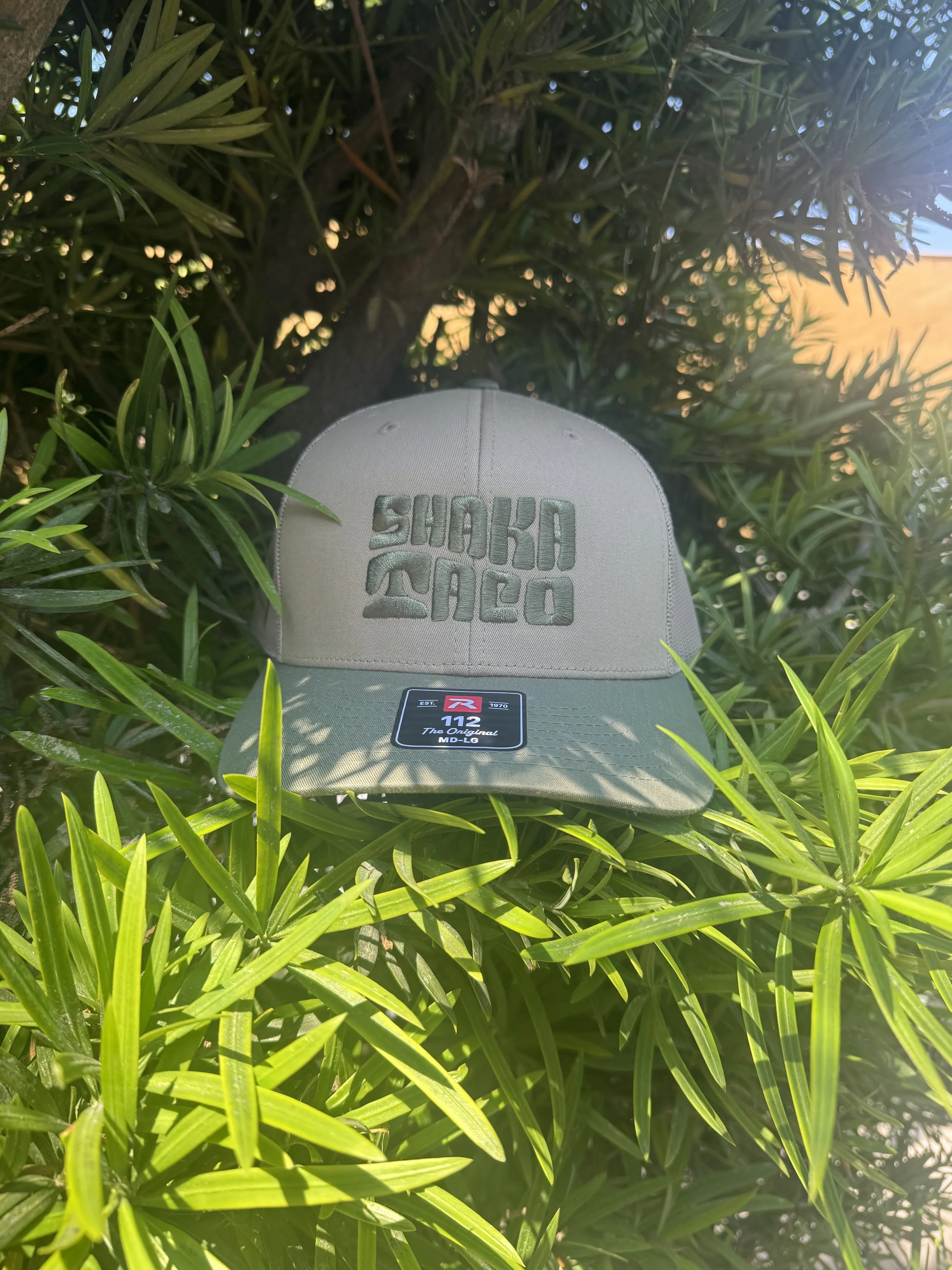 Green Wavy Shaka Hat